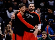 英雄联盟总决赛赛程-关于休斯顿火箭险胜T1，BDD打破历史纪录激烈交锋总决赛，强势挺进下一轮的信息