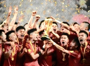 英雄联盟总决赛-足球实力对决精彩绝伦，国内豪强实力展现持续升温