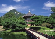 LOL赛事-一场从不存在却无比真实的唯一之战，当比利时的钢铁洪流，撞上伊萨克的绝对时区
