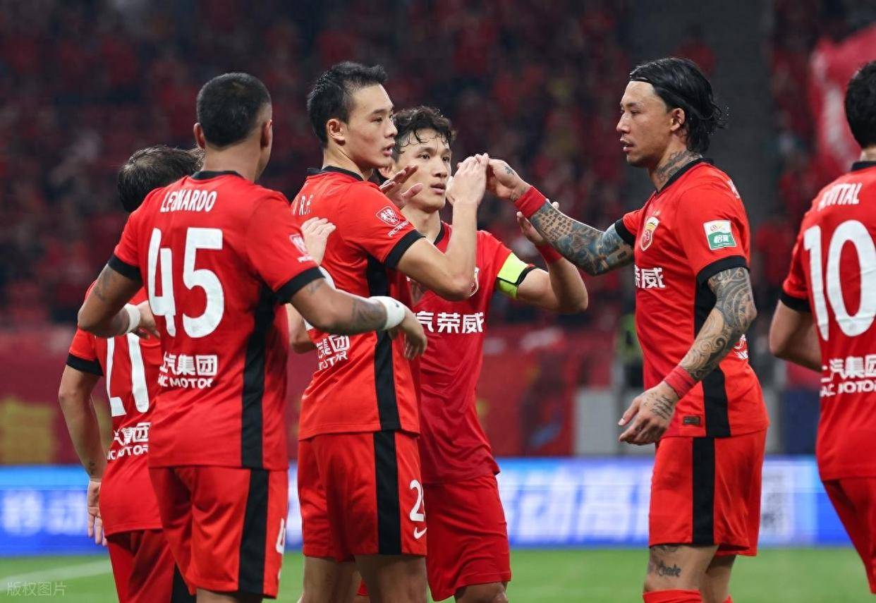 中超联赛争夺最佳射手热火朝天