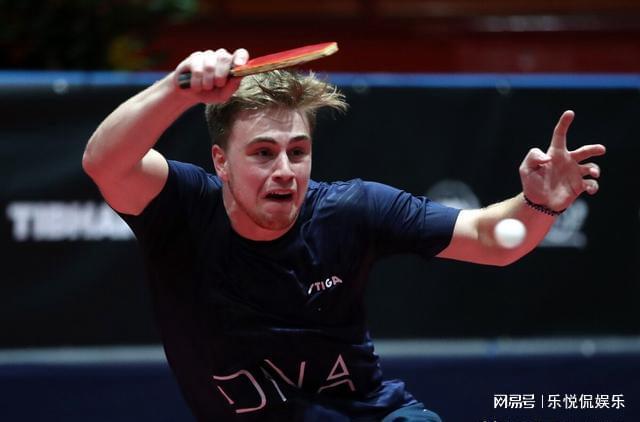 包含瑞典队险胜法国队,奥恰洛夫刷新纪录的词条 包含瑞典队险胜法国队,奥恰洛夫刷新纪录的词条