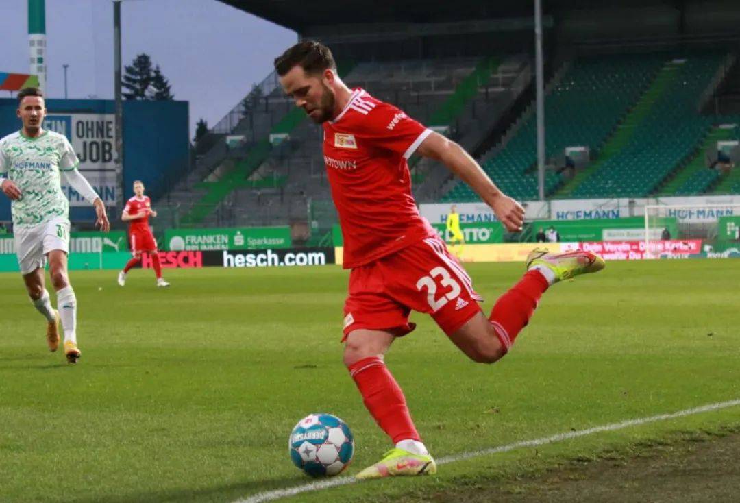 斯特拉斯堡不敌对手，遭遇低迷