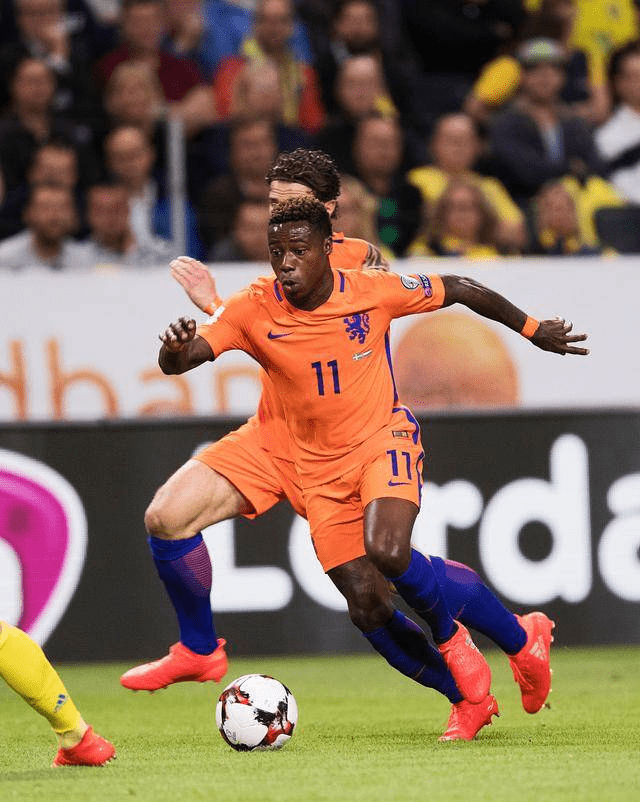 荷兰队小组赛表现抢眼,跻身欧国联四强 荷兰队小组赛表现抢眼,跻身欧国联四强