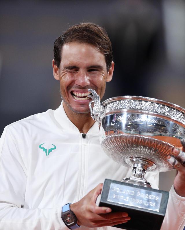 ATP总决赛险胜年终总决赛，纳达尔点燃赛场