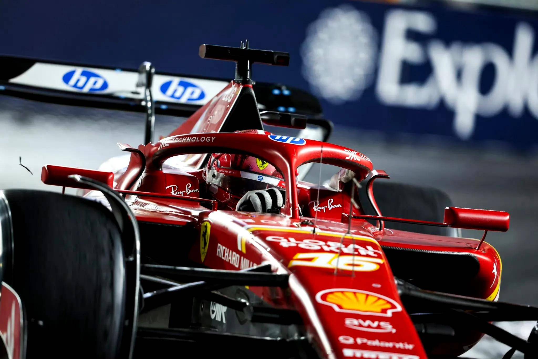 索伯车队轻取雷诺车队,维斯塔潘惊艳四座 索伯车队轻取雷诺车队,维斯塔潘惊艳四座