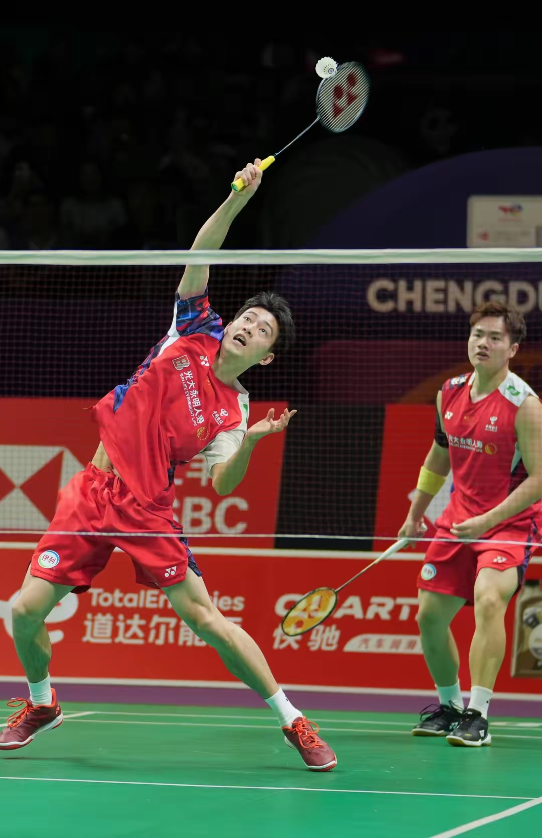 马来西亚队险胜中国队，黄鸭组合统治全场