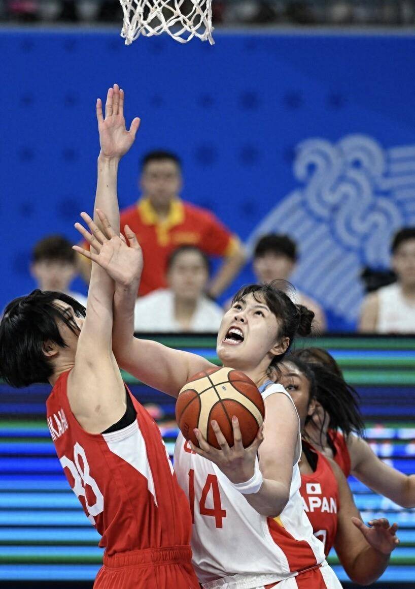 中国队绝杀韩国队，安赛龙带队取胜