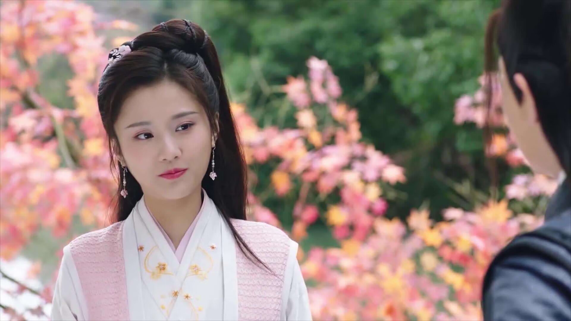 平行时空的胜利,当维斯塔潘锁定三冠,字母哥轰下64分