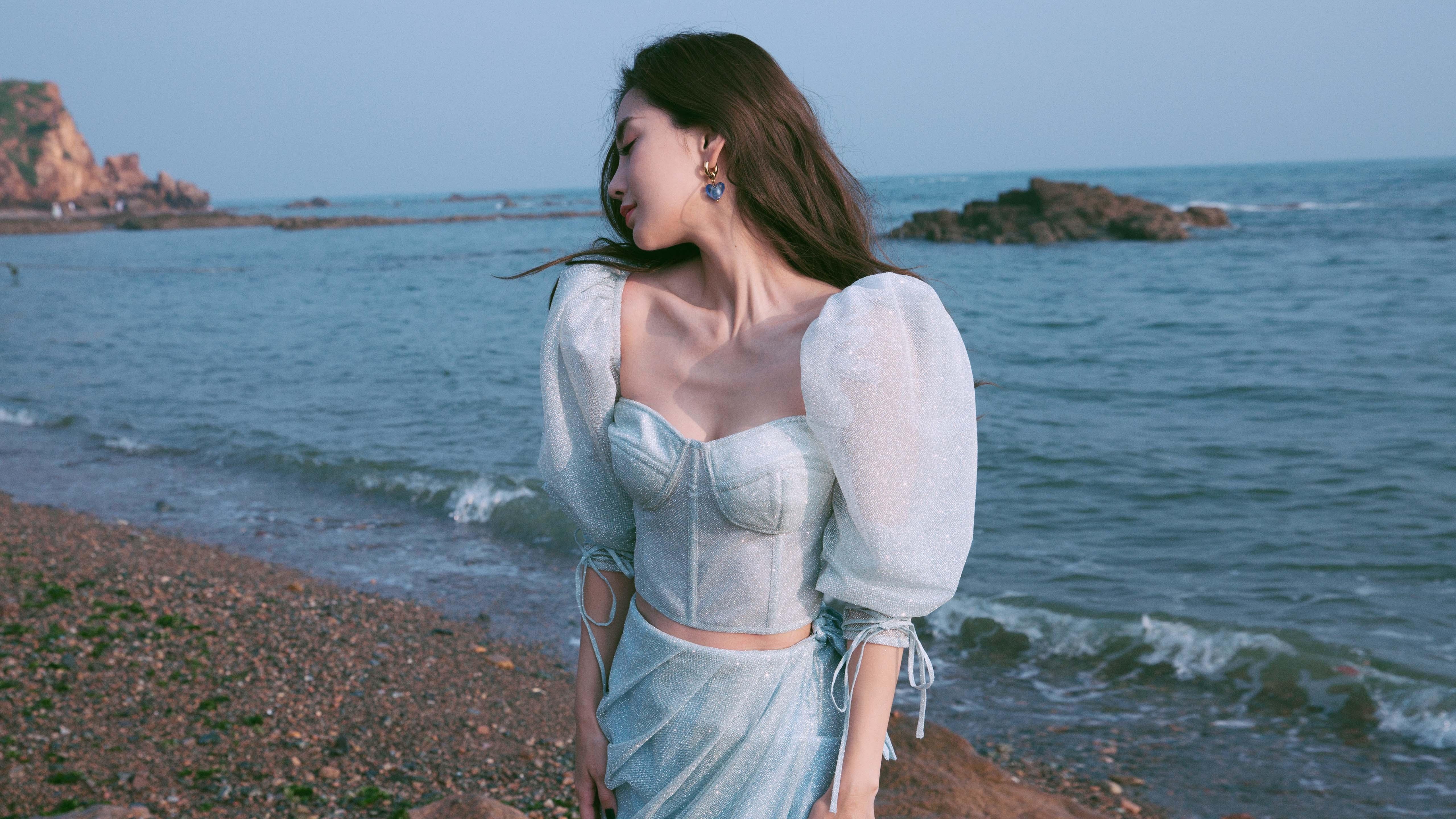 里程碑之夜，哈利伯顿独木难支，篮网险胜掘金的背后