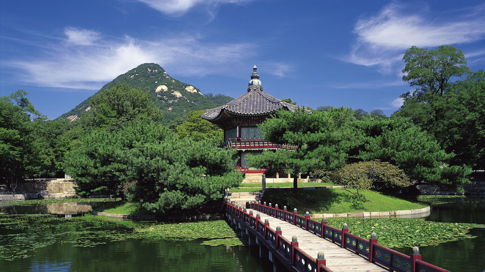 一场从不存在却无比真实的唯一之战，当比利时的钢铁洪流，撞上伊萨克的绝对时区